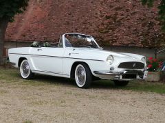 RENAULT Caravelle (Photo 1)