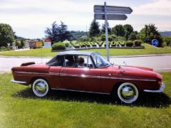 Louer une RENAULT Caravelle de de 1966 (Photo 2)