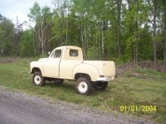 Louer une RENAULT Colorale 4x4 Pick-Up de de 1954 (Photo 2)