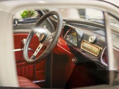 Louer une RENAULT Dauphine Ondine de de 1961 (Photo 5)