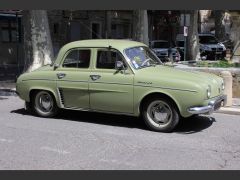 Louer une RENAULT Dauphine de de 1956 (Photo 2)