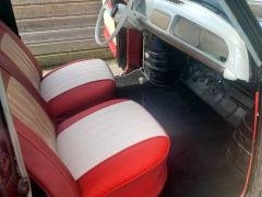 RENAULT Dauphine (Photo 3)