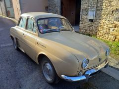 RENAULT Dauphine (Photo 1)