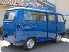 Louer une RENAULT Estafette Gendarmerie de de 1977 (Photo 2)