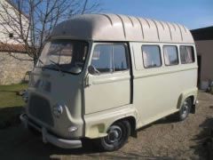 Louer une RENAULT Estafette de de 1968 (Photo 1)