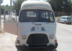 Louer une RENAULT Estafette de de 1970 (Photo 3)