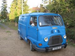 Louer une RENAULT Estafette de de 1971 (Photo 1)