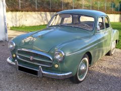 Louer une RENAULT Fregate de de 1955 (Photo 1)