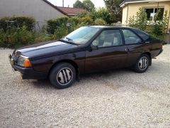 Louer une RENAULT Fuego GTX 2 litres de de 1985 (Photo 1)