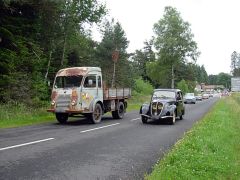 Louer une RENAULT Galion de de 1963 (Photo 2)