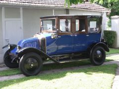 Louer une RENAULT GS de de 1921 (Photo 2)