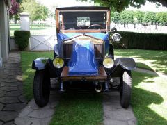 Louer une RENAULT GS de de 1921 (Photo 3)