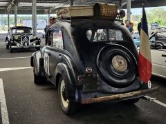 RENAULT Juvaquatre de 1940 en location pour mariage dans le Bas-Rhin