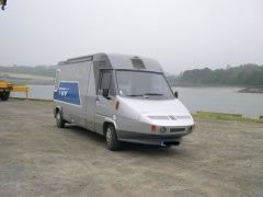 Louer une RENAULT Master TGV  de de 1987 (Photo 2)