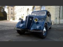 Louer une RENAULT Novaquatre de de 1938 (Photo 3)