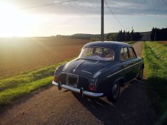 Louer une RENAULT Ondine de de 1961 (Photo 4)