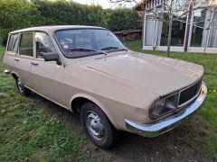 Louer une RENAULT R12 de de 1976 (Photo 2)