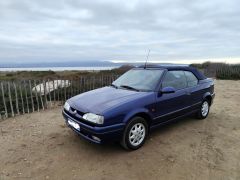 Louer une RENAULT R19 de de 1995 (Photo 2)