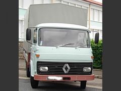 Louer une RENAULT SAVIEM SG3 de de 1981 (Photo 2)