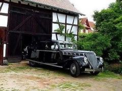 Louer une RENAULT Vivastella ADB3 de 1937 (Photo 0)