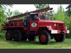 Louer une REO M44 Camion Pompier de 1952 (Photo 1)