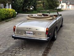 Louer une ROLLS ROYCE Corniche  de de 1978 (Photo 3)