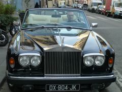 Louer une ROLLS ROYCE Corniche de de 1980 (Photo 2)