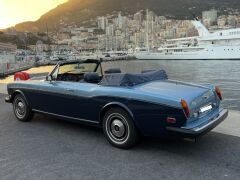 Louer une ROLLS ROYCE Corniche de de 1984 (Photo 3)