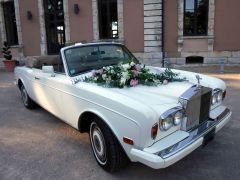 Louer une ROLLS ROYCE Corniche de 1987 (Photo 2)