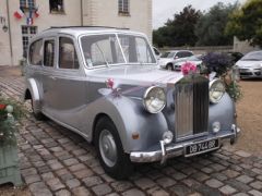 Louer une ROLLS ROYCE Phantom de de 1954 (Photo 1)