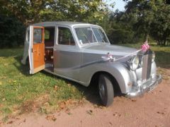 Louer une ROLLS ROYCE Phantom de de 1954 (Photo 2)