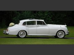 Louer une ROLLS ROYCE Silver Cloud 2 de de 1962 (Photo 3)