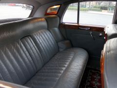 Louer une ROLLS ROYCE Silver Cloud  de de 1960 (Photo 5)