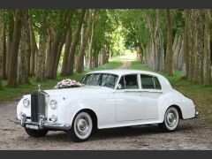 Louer une ROLLS ROYCE Silver Cloud de 1961 (Photo 1)