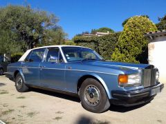 Louer une ROLLS ROYCE Silver Spur de 1988 (Photo 0)