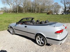 Louer une SAAB 9.3 de de 2000 (Photo 2)