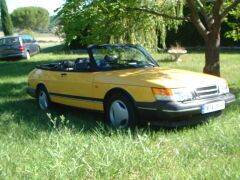 Louer une SAAB 900 Cabriolet de 1994 (Photo 1)