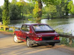 SAAB 900 i (Photo 3)