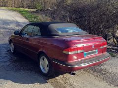 Louer une SAAB 900 SE 2L Turbo de de 1994 (Photo 2)