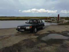 Louer une SAAB 900 de 1988 (Photo 2)