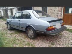 Louer une SAAB 900i de de 1982 (Photo 4)
