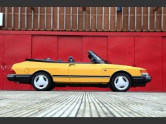 Louer une SAAB Cabriolet 900 de de 1990 (Photo 4)