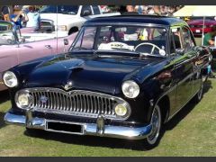 Louer une SIMCA VEDETTE Régence  de de 1956 (Photo 2)