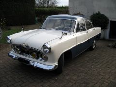 Louer une SIMCA Ariane 8 de 1960 (Photo 0)