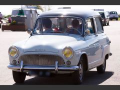 Louer une SIMCA Aronde P60 Ranch de de 1961 (Photo 2)