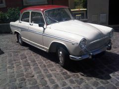 Louer une SIMCA Aronde P60 de de 1960 (Photo 1)