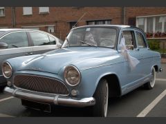 Louer une SIMCA Aronde de de 1961 (Photo 3)