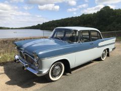 Louer une SIMCA Chambord de 1958 (Photo 1)