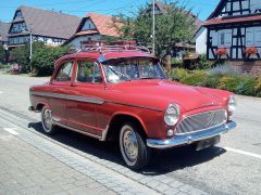 Louer une SIMCA P 60 de 1960 (Photo 1)