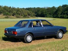 Louer une TALBOT Solara Executive de de 1984 (Photo 4)